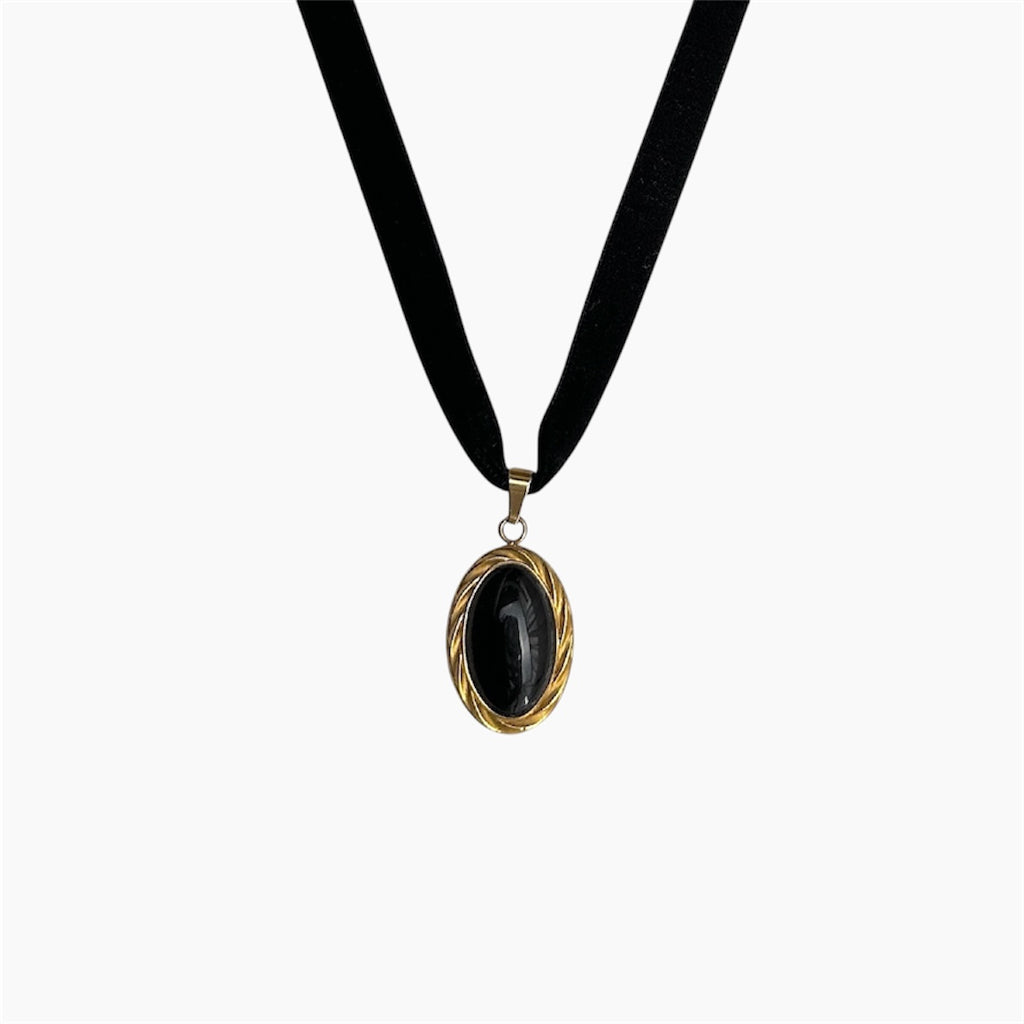 Black Velvet Choker